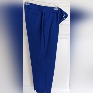 Apt. 9 Blue Capri Pants Versatile and Tailored